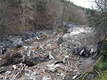 This dam was built by a landslide. Penicuik, UK